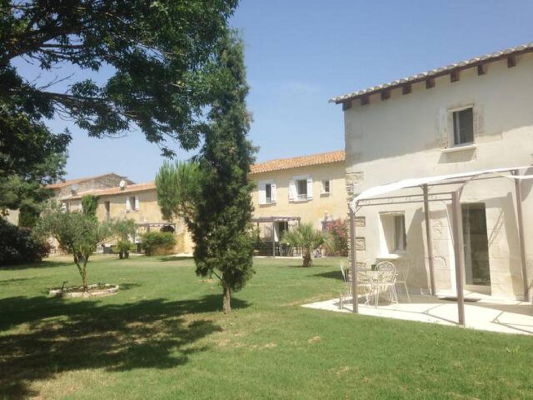 Les Templiers - Petit Bizerty 36 Pers Villa Saint-Gilles  Bagian luar foto