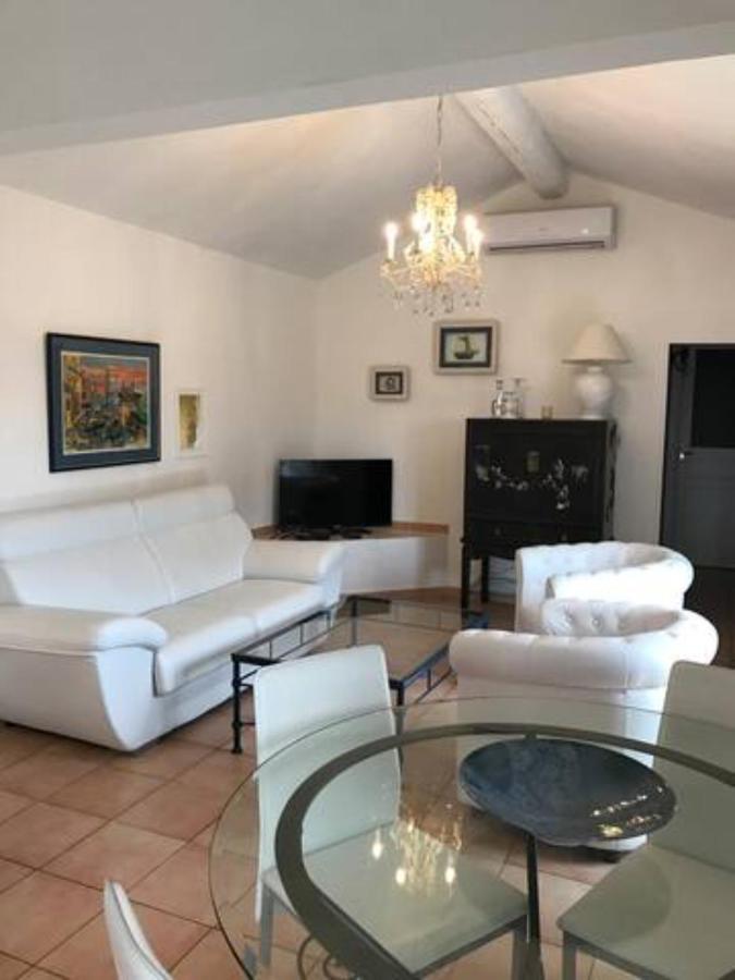 Les Templiers - Petit Bizerty 36 Pers Villa Saint-Gilles  Bagian luar foto